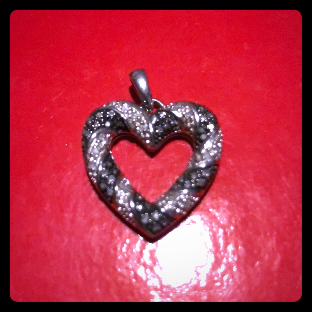 Black & white diamond heart pendant